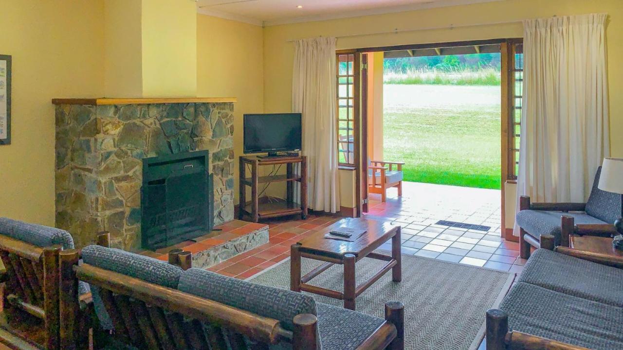 Champagne Valley Wits End Mountain Resort מראה חיצוני תמונה