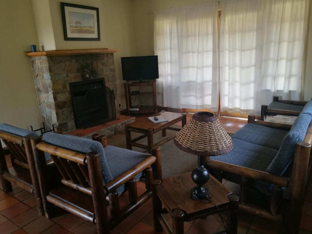 Champagne Valley Wits End Mountain Resort מראה חיצוני תמונה