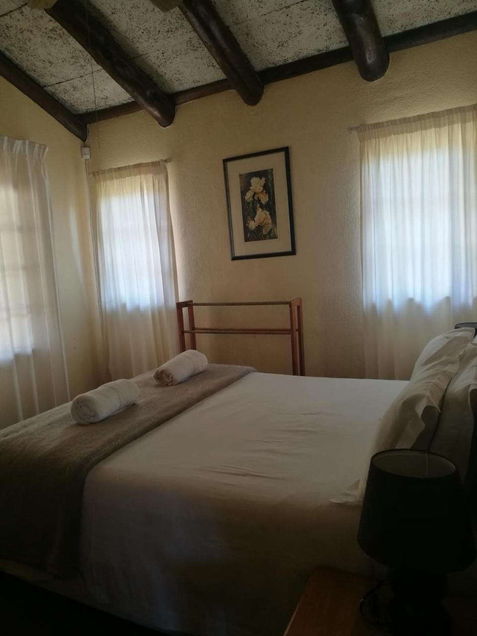 Champagne Valley Wits End Mountain Resort מראה חיצוני תמונה